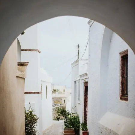 Pueblo Viejo * Kamari (Santorini)
