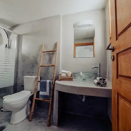 Pueblo Viejo Kamari (Santorini)