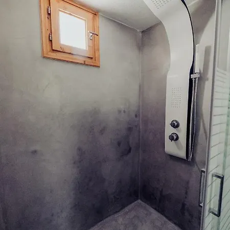 Pueblo Viejo Kamári